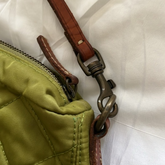 🐢 J. Crew Green Quilted Baguette🐢 - Picture 5 of 9